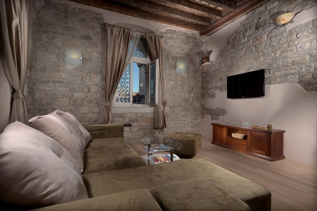 Desiderata Studio Apartment Сплит Екстериор снимка